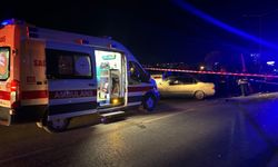 Sivas'ta iki otomobil çarpıştı: 5 kişi yaralandı