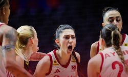 Filenin Sultanları Polonya'yı Devirdi! VNL'de 7. Galibiyet Geldi
