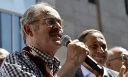 Yılmaz Büyükerşen CHP’den istifa etti