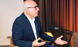 Prof. Dr. Levent Alpay: "Evre 3 Akciğer Kanserinde Çok Yönlü Tedavi Umut Veriyor"