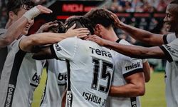 Beşiktaş, Midtjylland’ı geçerek Avrupa Ligi’nde 3. eleme turuna yükseldi