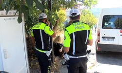 Ataşehir'de otomobille çarpışan sürücü kaçtı