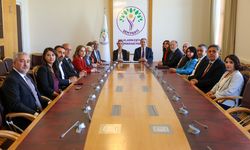 DEM Parti'den 'Terörsüz Türkiye' süreci için kanun teklifine imza