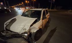 Diyarbakır'da iki otomobil çarpıştı: 7 yaralı