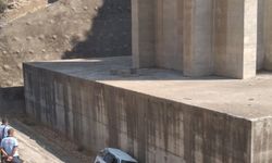 Gaziantep'te araç, şarampole devrildi: 2 ölü