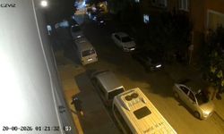 Otomobiline yapılan silahlı saldırıdan son anda kurtuldu