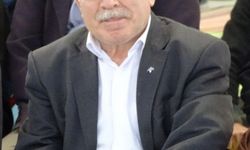 Otomobille çarpışan elektrikli bisiklet sürücüsü kurtarılamadı