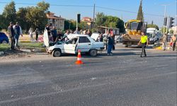 Salihli'de motosiklet ve otomobil çarpıştı