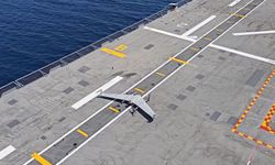 TCG Anadolu ve TCG Burgazada’da KALKAN DİHA test uçuşu