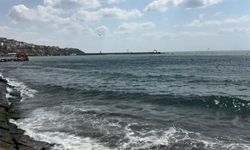 Tekirdağ'da fırtına hayatı olumsuz etkiledi