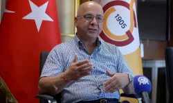 Galatasaray Yönetim Kurulu Üyesine Araba Çarptı!