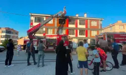 Eskişehir'de İki Katlı Binada Yangın Paniği: 4 Kişi Hastaneye Kaldırıldı