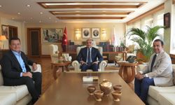 Bakan Ersoy ve Acun Ilıcalı bir araya geldi