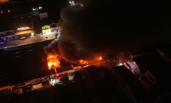 Eskişehir'de yapı malzemeleri firmasını alevler sardı!