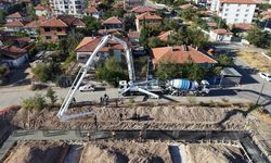 Kırıkkale'de kapalı semt pazarının temeli atıldı
