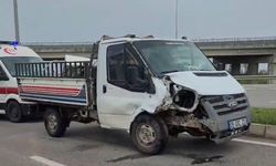 Çarşamba Havalimanı kavşağında kaza: 2 yaralı