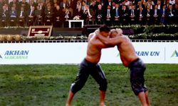 Cumhurbaşkanı Erdoğan, Yağlı Güreş Cumhurbaşkanlığı Kupası Finalini Takip Etti