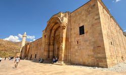 Divriği Ulu Cami'de büyüleyen görüntü