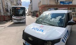 Edirne'de polis aracı ve midibüs çarpıştı