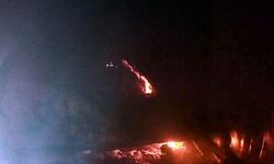 İnşaat işçilerinin yatakhanesi yandı