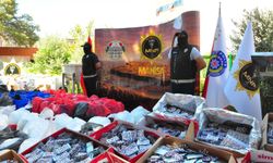 Manisa ve Mersin'deki eş zamanlı uyuşturucu operasyonu: 5 tutuklama