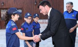 Tokat'ta çocuk zabıtalar, ekiplerle birklikte görev başında