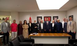 Üsküdar’da CHP’den AK Parti’ye 4 meclis üyesi geçti