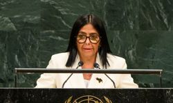 Venezuela'da demokratik geçiş süreci başladı