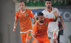 Alanya'da Gol Düellosu! Alanyaspor ile Göztepe 2-2 Berabere Kaldı