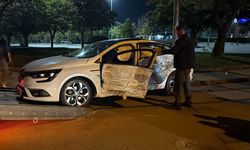 Eskişehir'de 2 otomobil çarpıştı