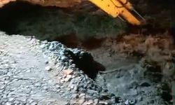 Bursa'da köprü çöktü, sürücüler mahsur kaldı!