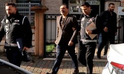 Denizli'de belediyeye rüşvet operasyonu: Başkan ve eşi tutuklandı