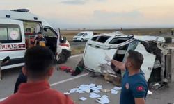 Düğün Davetiyesi Götüren Aile Kaza Yaptı: 6 Yaralı