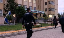 Ehliyet sınavında kopya düzeneğiyle yakalandı