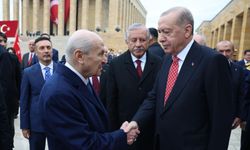 Erdoğan, Anıtkabir Töreninde KAAN Desenli Kravat Taktı