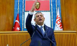 Özgür Özel’den Cemil Tugay’a sert tepki: “İçim yanıyor”
