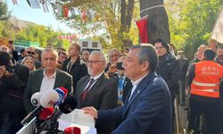 Özgür Özel'den Yeni Parti'nin isim değişikliğine cevap