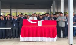 Sinop'ta alabora olan teknede yaşamını yitiren polis, toprağa verildi