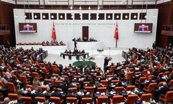 TBMM'de Kızılay görüşmeleri tartışmalı geçti! İlk 3 madde kabul edildi