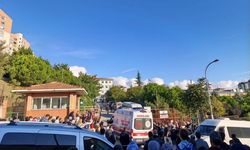 Başakşehir’de Okulda Bıçaklı Kavga: 5 Öğrenci Yaralandı