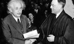 Bilimin Dâhisine Sürgün Yolu: Einstein’ın ABD’ye Kaçışı