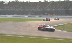 Malezya'da Verstappen'den Sezonun İlk Galibiyeti!