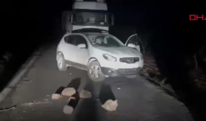 Belediye meclis üyesinin aracına silahlı saldırı