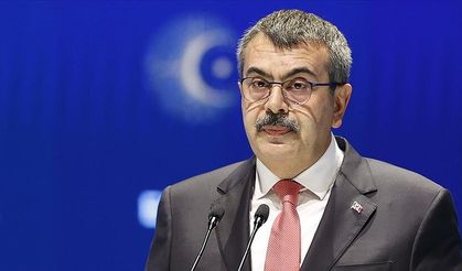 Atatürksüz karne tartışması: “Karanlık Kafalı” diye eleştirilen Bakan Tekin’den savunma