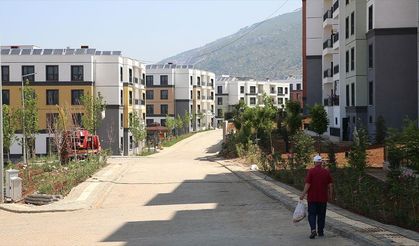 Depremzedeler Bayramı Yeni Evlerinde Karşıladı