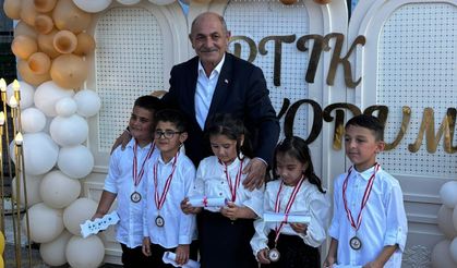 Başkan Karakoç, Miniklerin Okuma Bayramına Katıldı