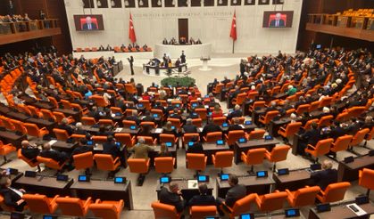 TBMM’de söz düellosu: “Alçak” ve “mandacı” polemiği
