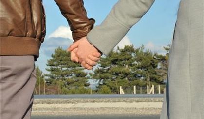 Aşk hayatı sosyal çevreyi nasıl etkiliyor?