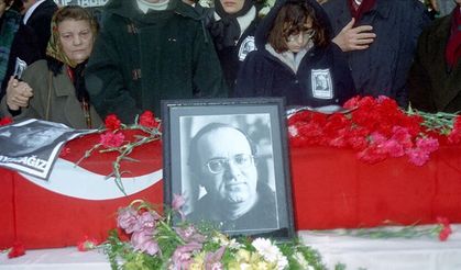 Bir Kalem Susturuldu, Bir Birey Efsane Oldu: Uğur Mumcu