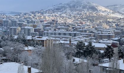 Yozgat'ta kar yağışı etkili oldu